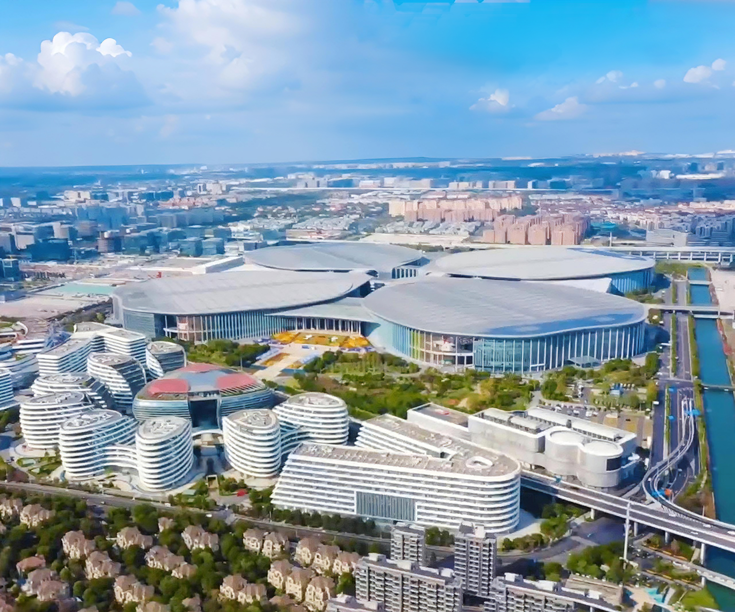 进博圆满落幕！K8凯发科技“船舶 + 电子”实力圈粉